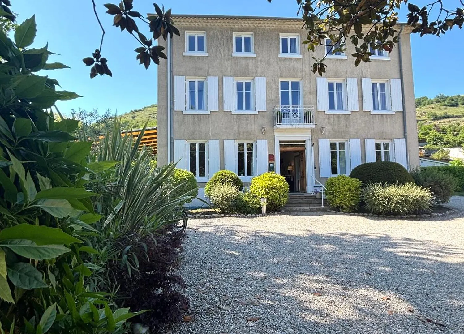 Hotel Restaurant La Desirade Saint-Désirat